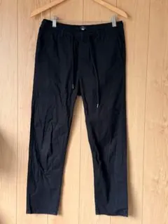 ITEMS URBAN RESEARCH テーパードパンツ ブラック 38サイズのサムネイル