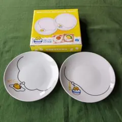 ぐでたま LAWSON 小皿2枚セット - メルカリ