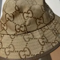 ✨正規品✨グッチ表記タグ付 GUCCI ペット用 キャップ サンバイザー 犬