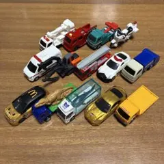 ※値下げいたしました！ マクドナルド　ハッピーセット　トミカの14個セット