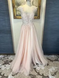 淡いピンク レース装飾 パーティードレス