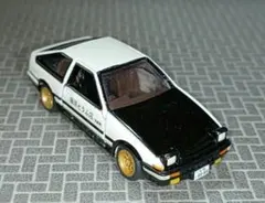 イニシャルD　頭文字D 藤原とうふ店 ミニカー　ホワイト　白　レア　レトロ イニシャルD 頭文字D 藤原とうふ店 ミニカー ホワイト 白 レア