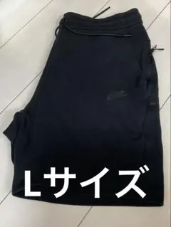 nike テックフリース　黒　ハーフパンツ　L