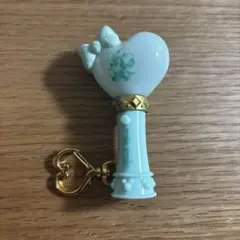 ディズニーストア ミニー ペンライト キーチェーン グリーン