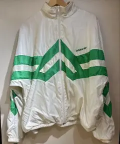 Item thumbnail for item 816ad5f0-ed37-45e7-85f7-72c2d4f6ef9e