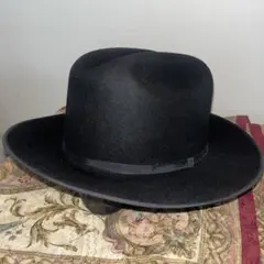 Item thumbnail for item aecea4d8-cb7a-452e-9f36-2a37fb313c5c