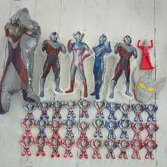 ウルトラマンアークDXキューブ・ウルトラマンタイガ・ウルトラマントリガー・タロウ