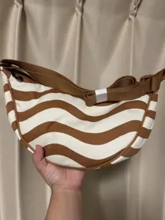 UNIQLOマリメッコ　ショルダーバッグ