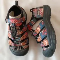 19.5 KEEN サンダル　キッズ　ニューポート H2
