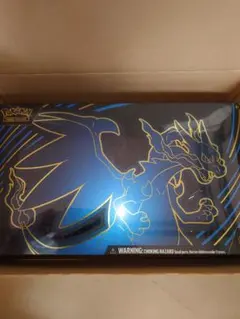 Pokemon TCG Charizard Ultra Premium Boxのサムネイル