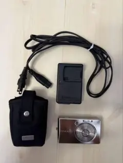 Nikon COOLPIX 本体 充電器 ケース付きのサムネイル