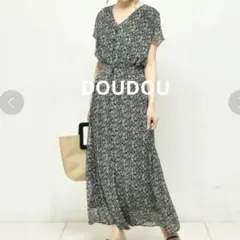 DOU DOU小花柄グレーVネックワンピースのサムネイル