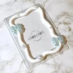 ホイップデコ　トレカケース　硬質ケース　うねうね　白　水色　リボン　バレエコア