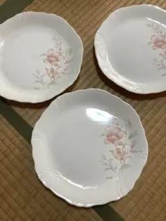 Item thumbnail for item a64f1b73-0667-43d1-83d1-39601de64b7c