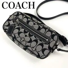 極美品✨ COACH コーチ カメラ型 ショルダーバッグ シグネチャー 黒