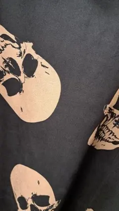 【イタリア】フェイクスウェードスカルプリント フード付きジャケット