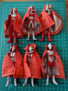 ウルトラマン　フィギュアセット　6体　限定マント付き　ソフビ