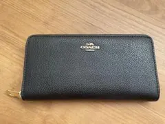 コーチ　黒　長財布　ラウンドジップ　PVCレザー　ロゴ金具　ゴールド金具