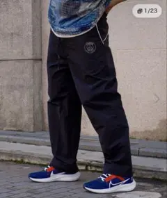 PSG パリサンジェルマン ナイロンパンツ