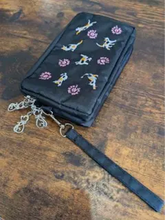 Item thumbnail for item e448acf6-19d0-404d-8fca-1f591824a555