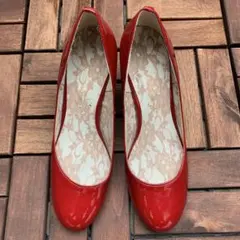 【数回着用】結婚式におすすめパンプス＊ 赤色でヒールにリボンつき