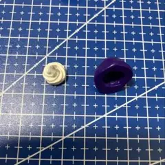 ミニチュアアイス　ソフトクリーム　スイーツ　フェイク　粘土　型　シリコンモールド