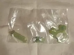 TWICE LOVELYS アクリルカラビナフロッキーマスコット ジョンヨン