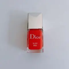 Dior ヴェルニ 660 グローリー 限定色 ネイルのサムネイル