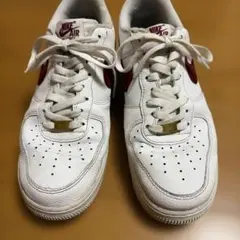 NIKE AIR FORCE 1 화이트 보르도