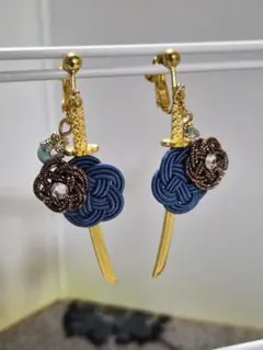 日本刀(青花)のイヤリング(ピアス)