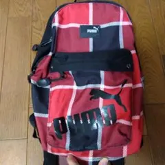 PUMA チェック柄リュック 赤・黒