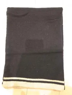 FRED PERRY マフラー ブラック×ホワイト ラインのサムネイル