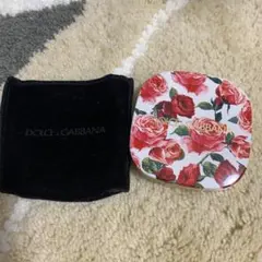 DOLCE&GABBANA パウダーチークのサムネイル