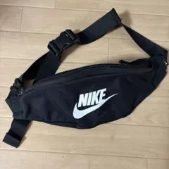 Nike ボディバッグ ブラック