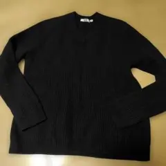 【美品】ユニクロ U　長袖セーター　Mサイズ ブラック