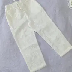 大きいサイズ　未着用品　レース布地　ホワイトパンツ