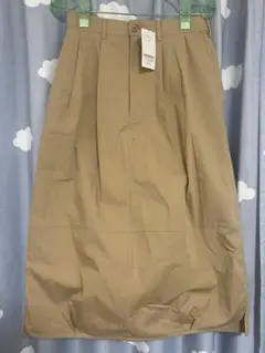 新品未使用タグ付き品⭐︎BouncyBond チノ　スカート　ベージュ