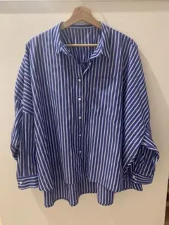 ATELIER SIX ストライプシャツ　ブルーのサムネイル