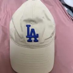 MLB ベースボールキャップ ベージュ