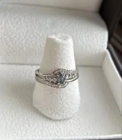 今年購入品❗️保証書付✨未使用に近い美品✨エメラルド×ダイヤモンドプラチナリング 限定1点】エメラルド/ダイヤモンド プラチナリング(1.16カラット