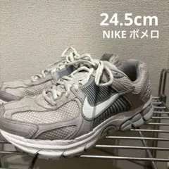 NIKE ZOOM ボメロ5
