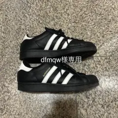 adidas スーパースターのサムネイル