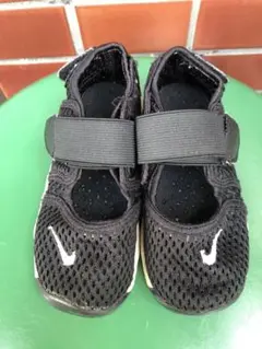 Item thumbnail for item 1008e85d-1224-4551-8f73-47bc5a15a430