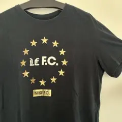 NIKE F.C. Tシャツ ブラック 星柄
