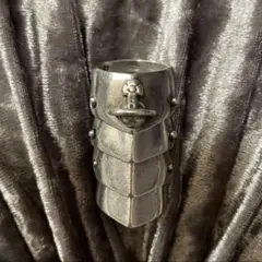 最終値下げ❤︎vivienne westwood NANA 黒アーマーリング - メルカリ