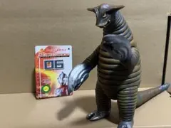 放送当時物 シスコ製 ウルトラマン怪獣 サドラー 菓子容器（ポリ製）　昭和レトロ 放送当時物 シスコ製 ウルトラマン怪獣 サドラー 菓子容器（ポリ製