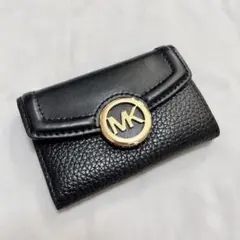 美品　マイケルコース　MICHAELKORS　三つ折り6連キーケース　ブラック