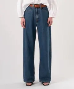 Levi’s RIBCAGE ストレートジーンズ ダークインディゴ 26x30