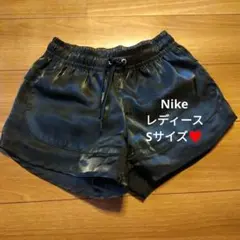 Nike Air レディース　トレーニングウェアショートパンツ