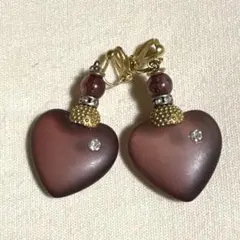 ヴィンテージ アンティーク調ゴールドパーツハートイヤリング ベリーブラウン